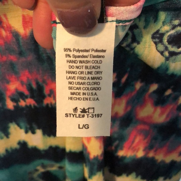 NWOT R.Rouge Multicolor Pattern Sleeveless Tunic - Picture 8 of 8